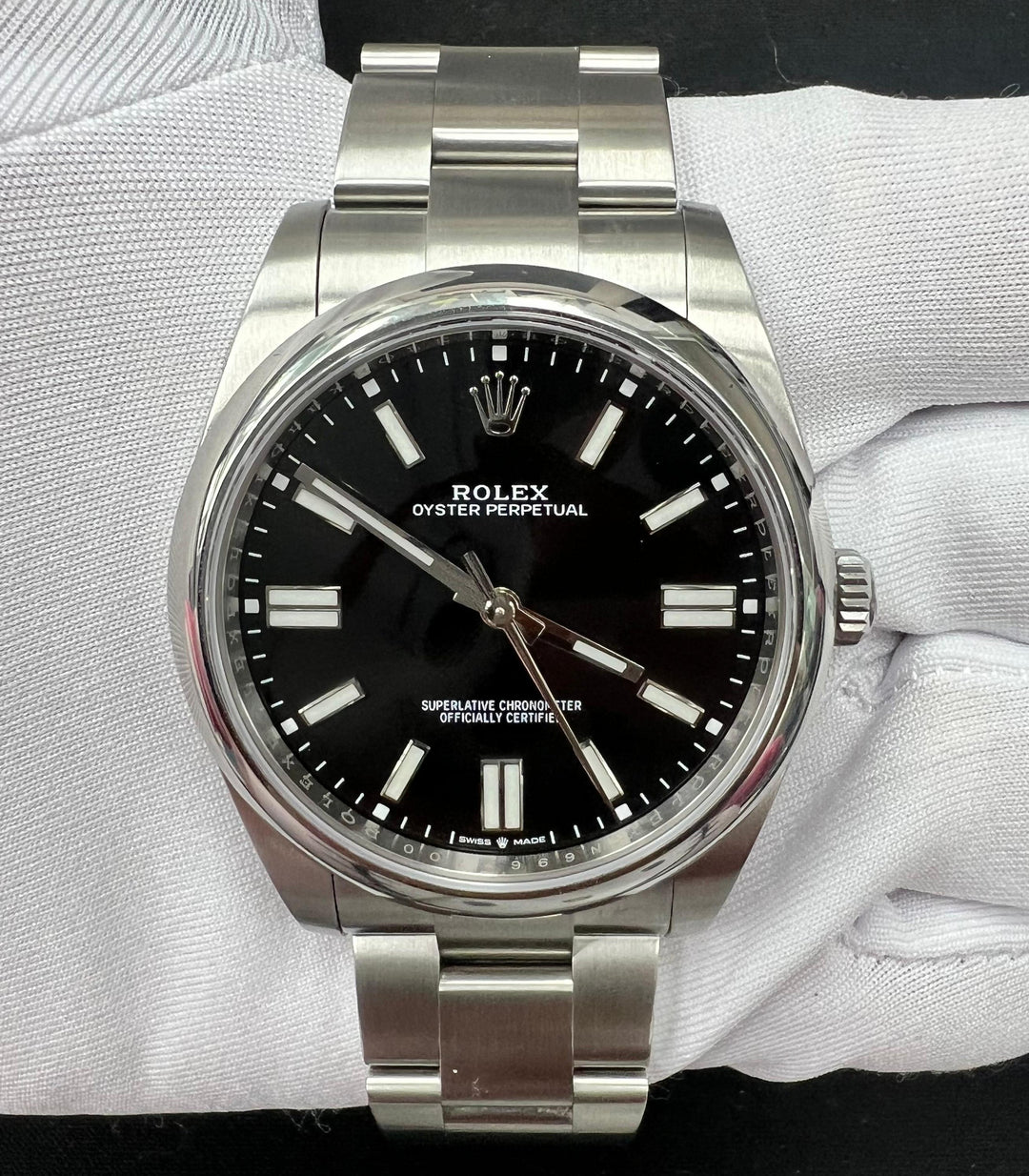 ROLEX OYSTER PERPETUAL 124300