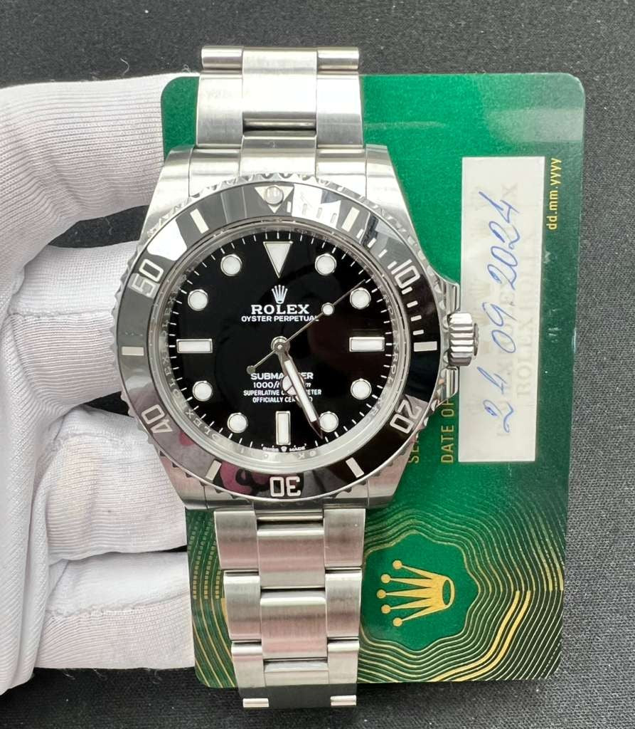 ROLEX SUBMARINER NO DATE 124060