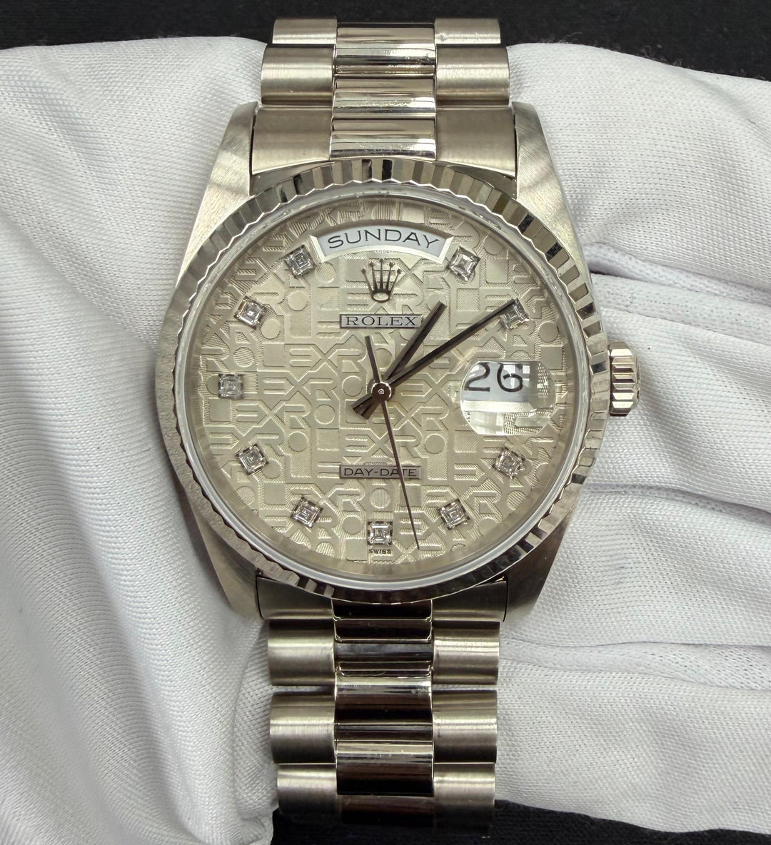 ROLEX DAY-DATE 18239G