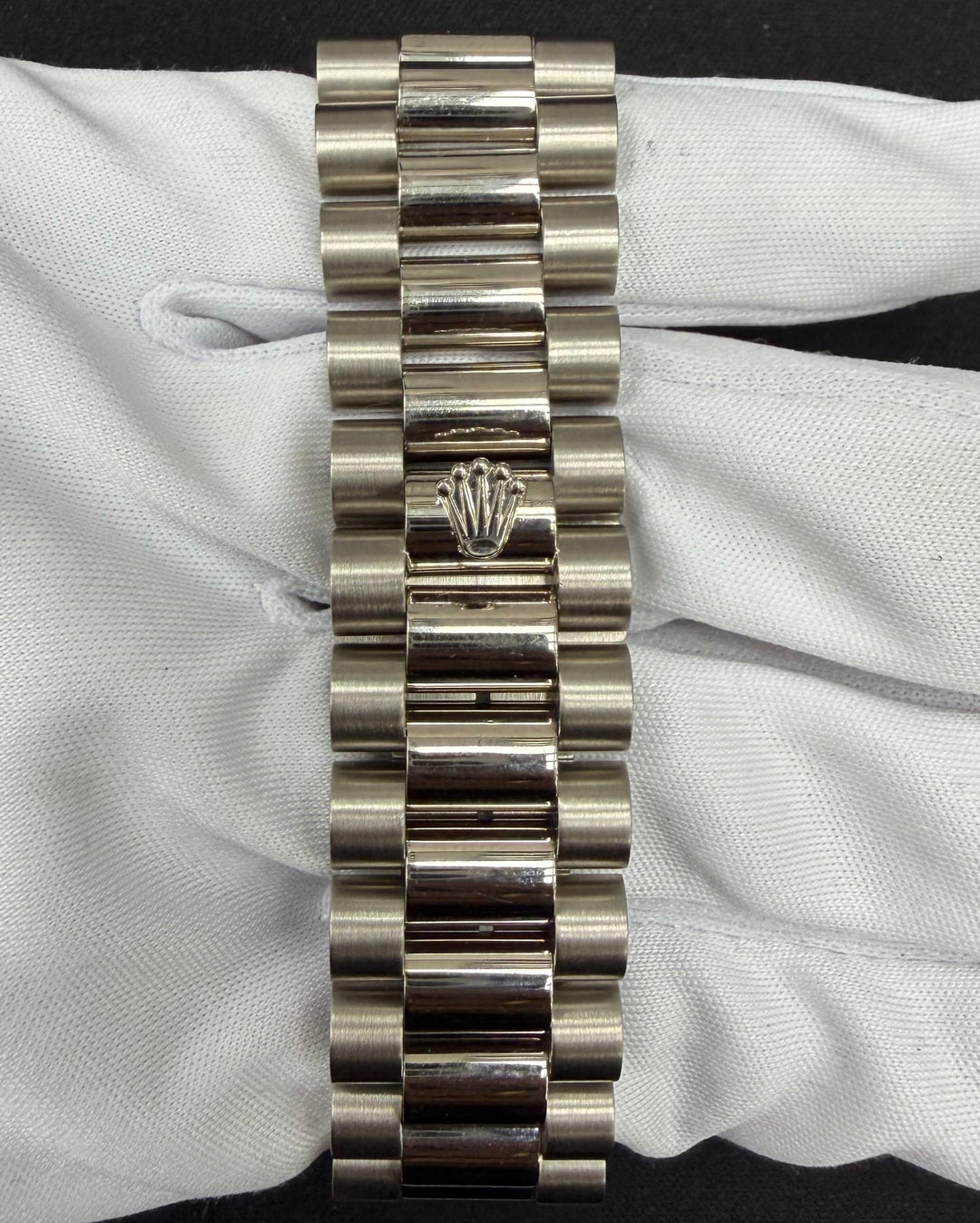 ROLEX DAY-DATE 18239G