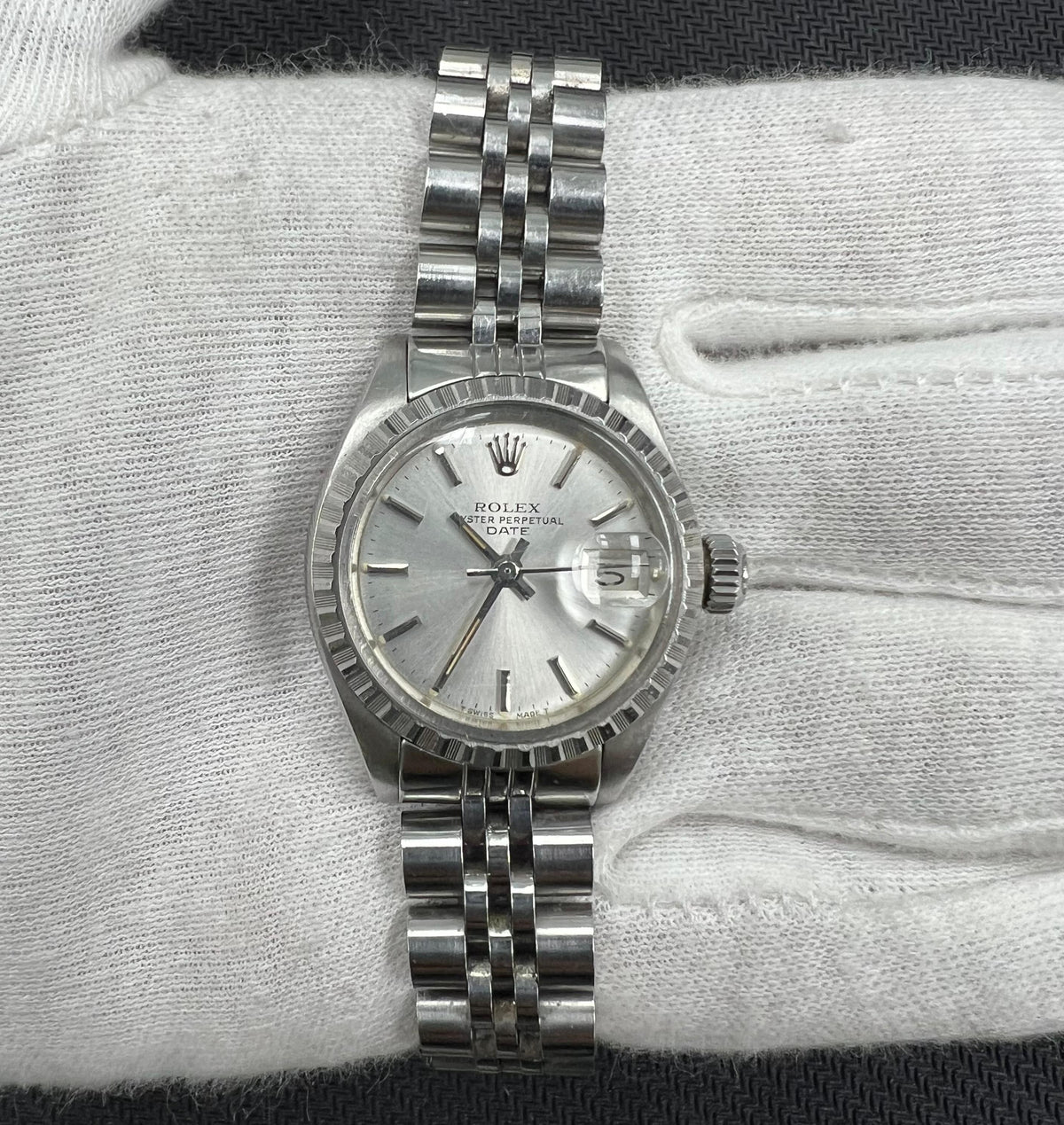 Rolex oyster perpetual date 6924