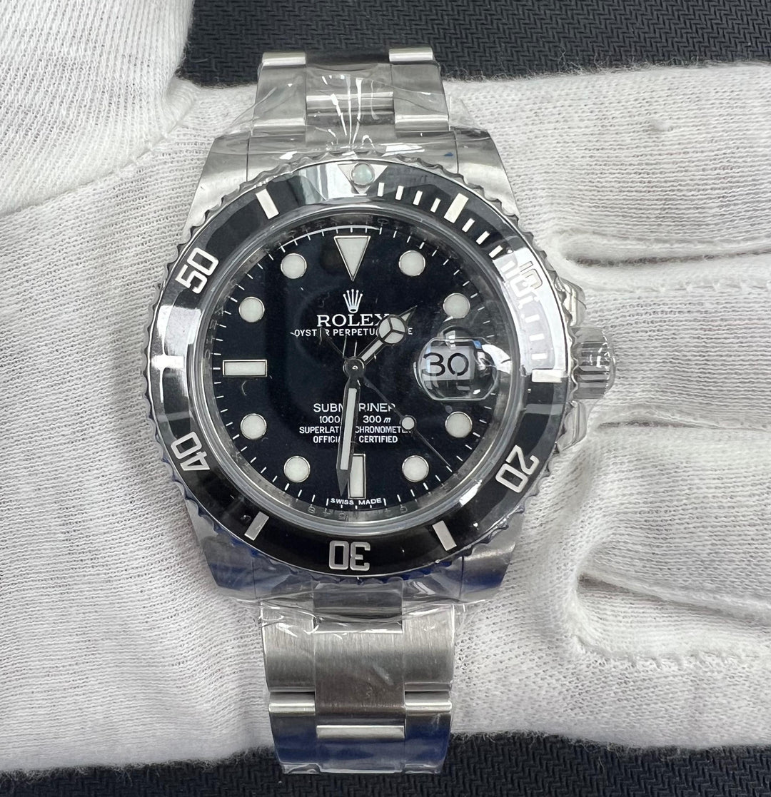 ROLEX SUBMARINER DATE 116610LN