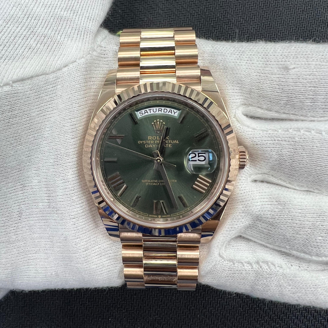 ROLEX DAY-DATE 228235