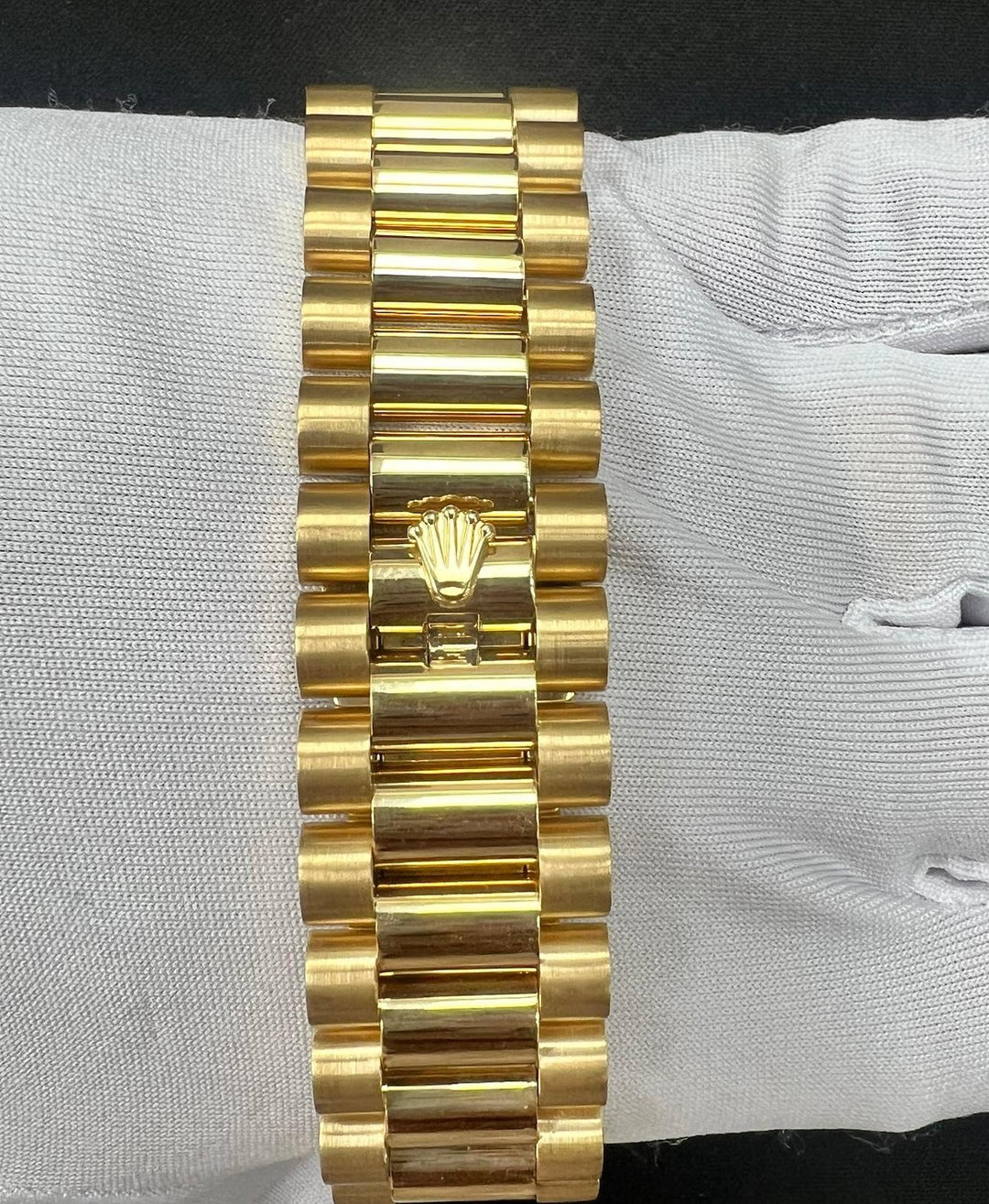 ROLEX DAY-DATE II 218238