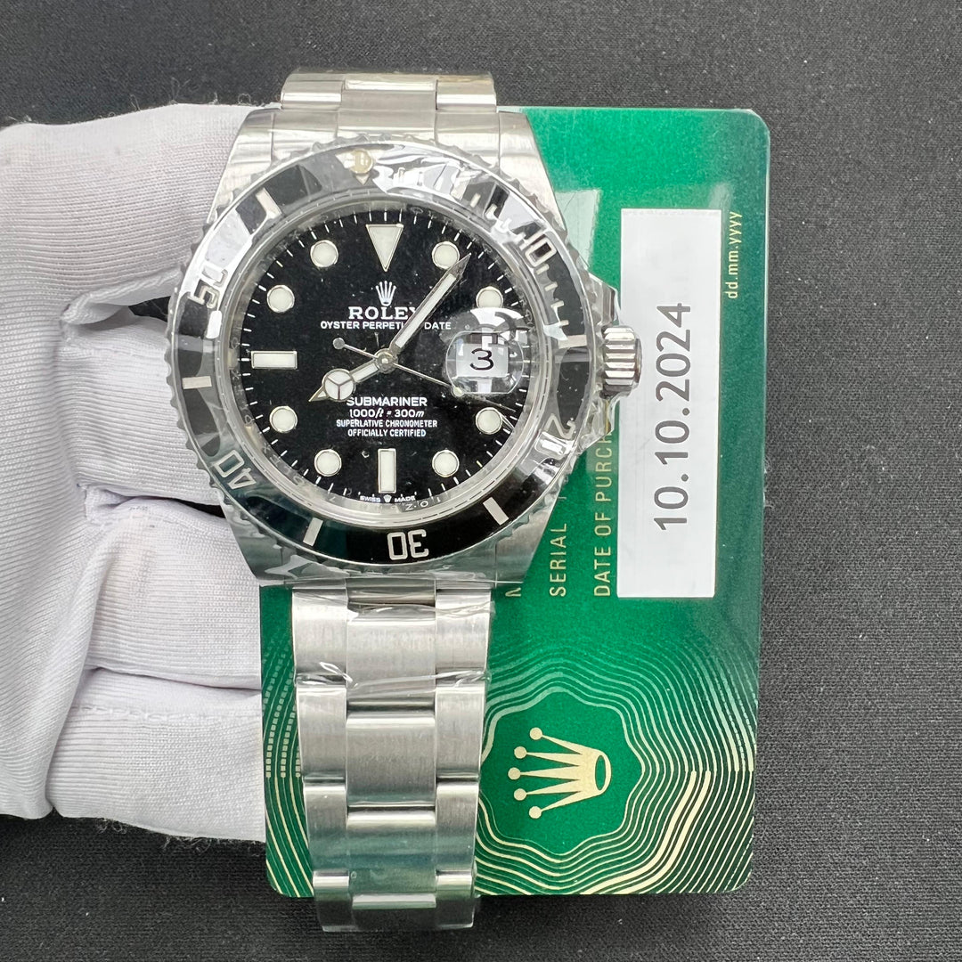 ROLEX SUBMARINER DATE 126610LN