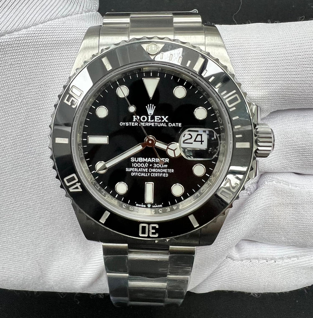 ROLEX SUBMARINER DATE 126610LN