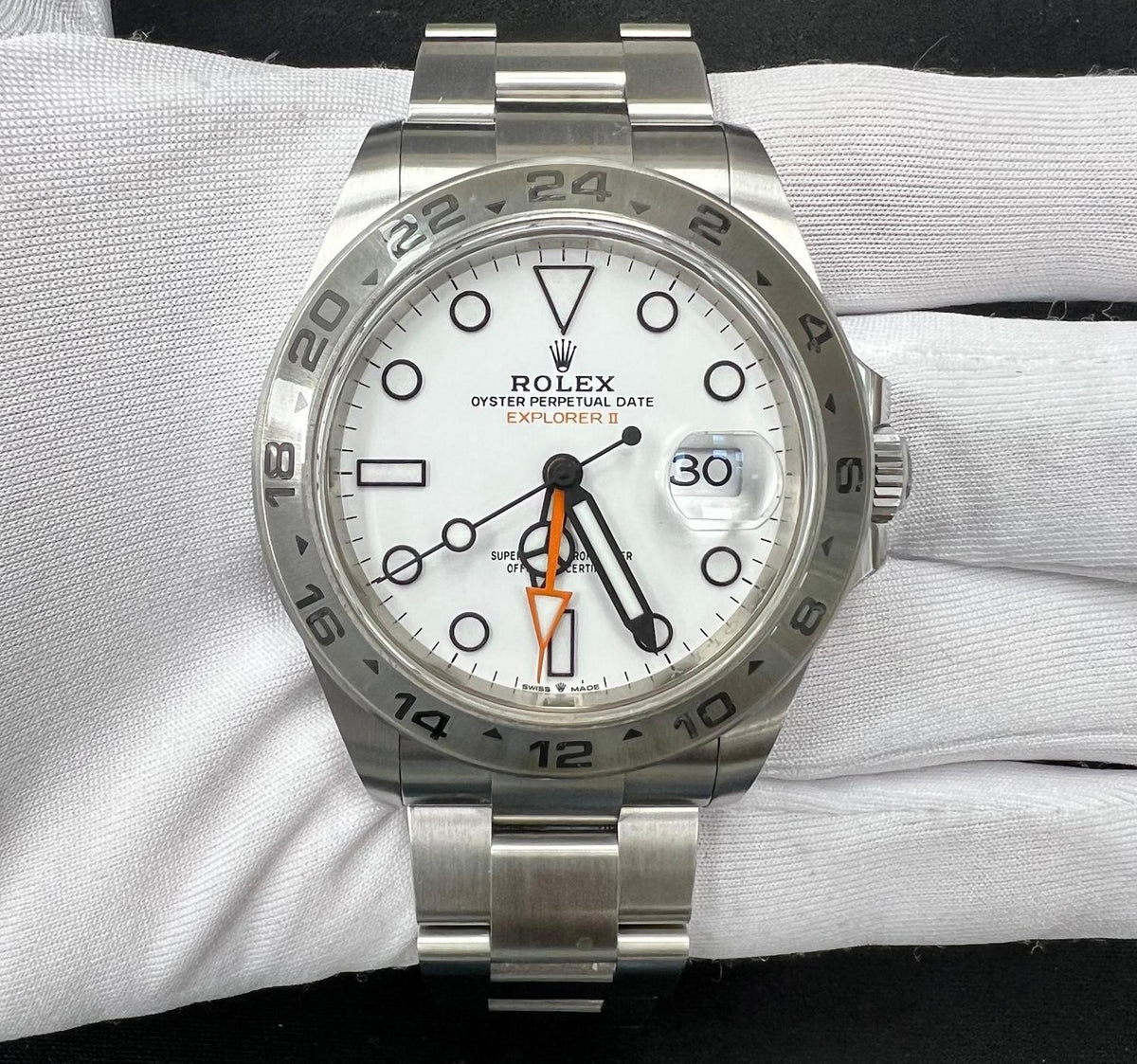 Rolex explorer ii date 226570