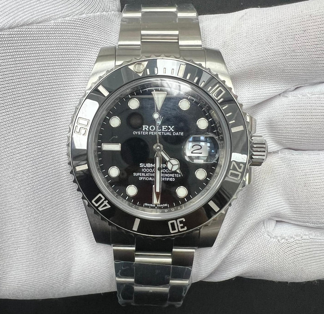 ROLEX SUBMARINER DATE 116610LN
