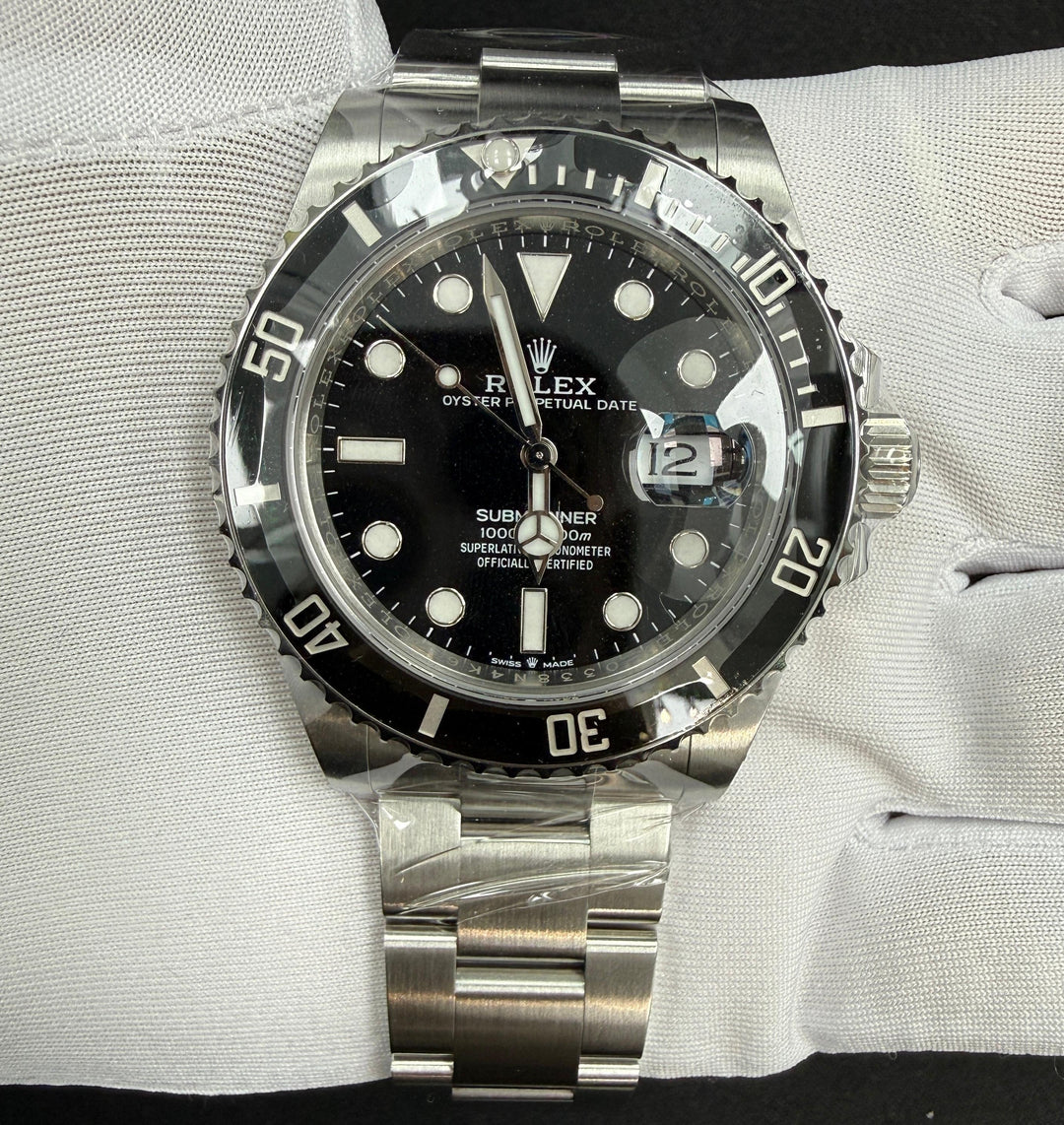 ROLEX SUBMARINER DATE 126610LN