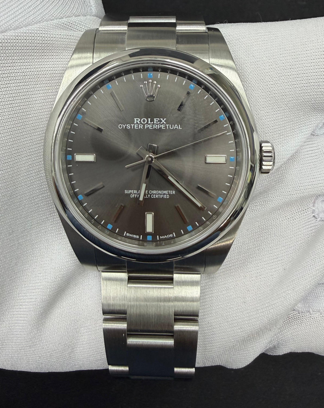ROLEX OYSTER PERPETUAL 114300